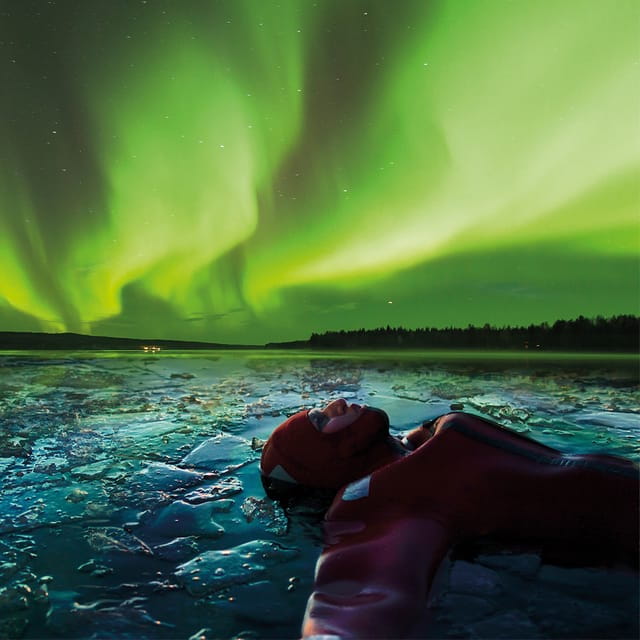 Levi: Ice Floating and Northern Lights Tour - Floating in Arctic Waters: Surreal and Peaceful