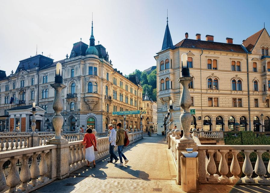 Ljubljana: Capture the most Photogenic Spots with a Local - The Highlights of the Tour
