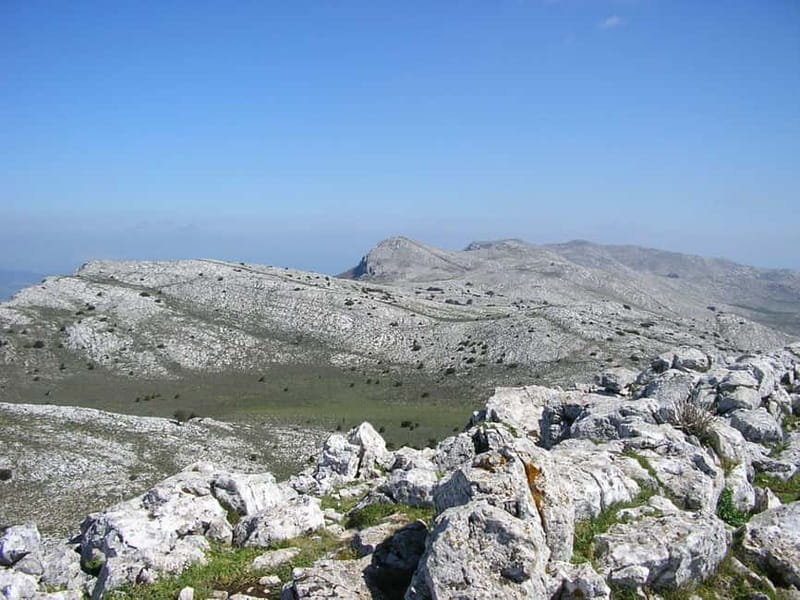 Lodè: Trekking Trip to Punta Cupeti on Montalbo - Why This Trek Is a Great Choice