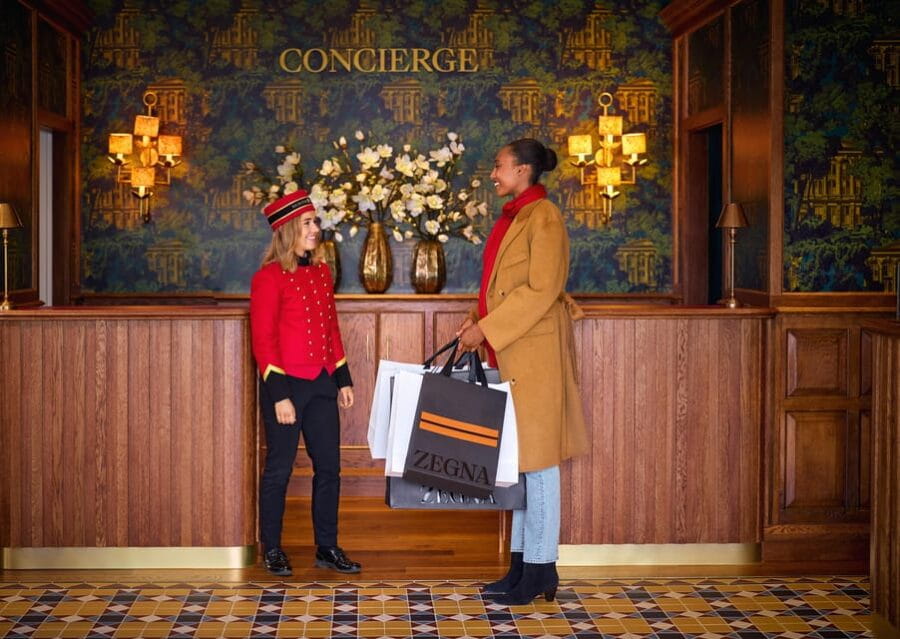 London: Bicester Village Shopping Day Trip with Coach Ride - The Journey Begins: Picking Up in London