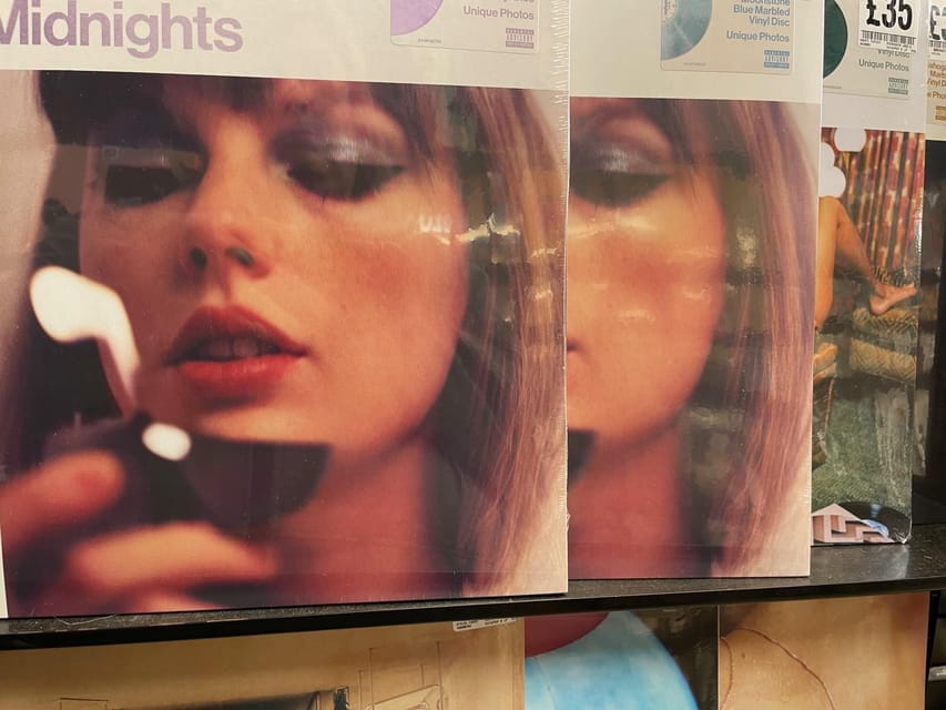 London: Taylor Swift London Boy Walking Tour - The Sum Up: A Lighthearted, Engaging London Adventure