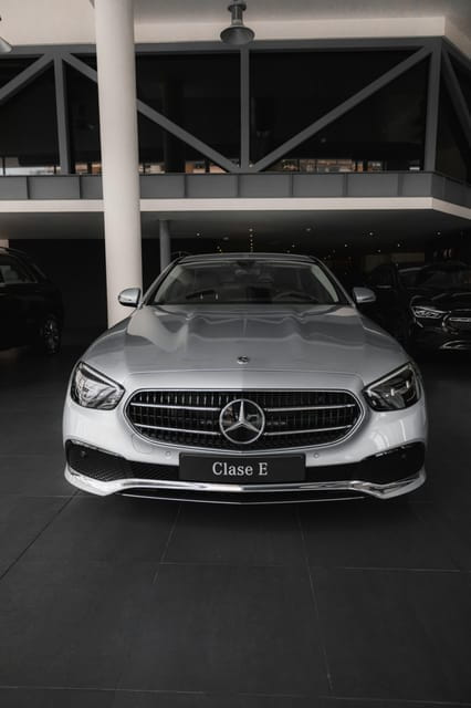 London: Tour of Stonehenge - The Enigmatic Stone Circle: What Youll See and Feel