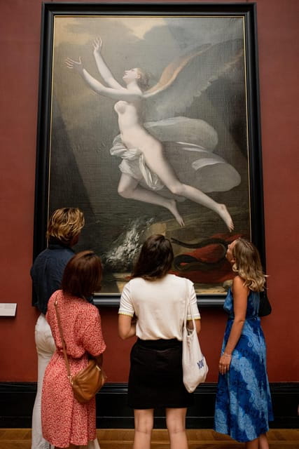 Louvre Highlights Guided Tour with Reserved Entry - Navigating the Louvre: What to Expect on the Tour