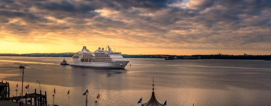 Luxury Shore Excursion From Waterford (Dunmore East) - Exploring Waterford: Viking Roots and Crystal Craftsmanship