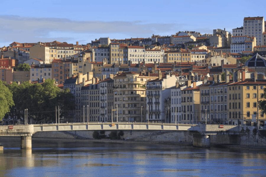 Lyon: Guided tour of the Croix-Rousse - Who Will Love This Tour?