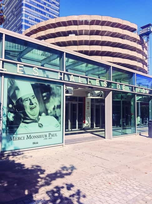 Lyon: Halles Paul Bocuse Lunchtime Food Tour with Tastings - Who Should Consider This Tour?