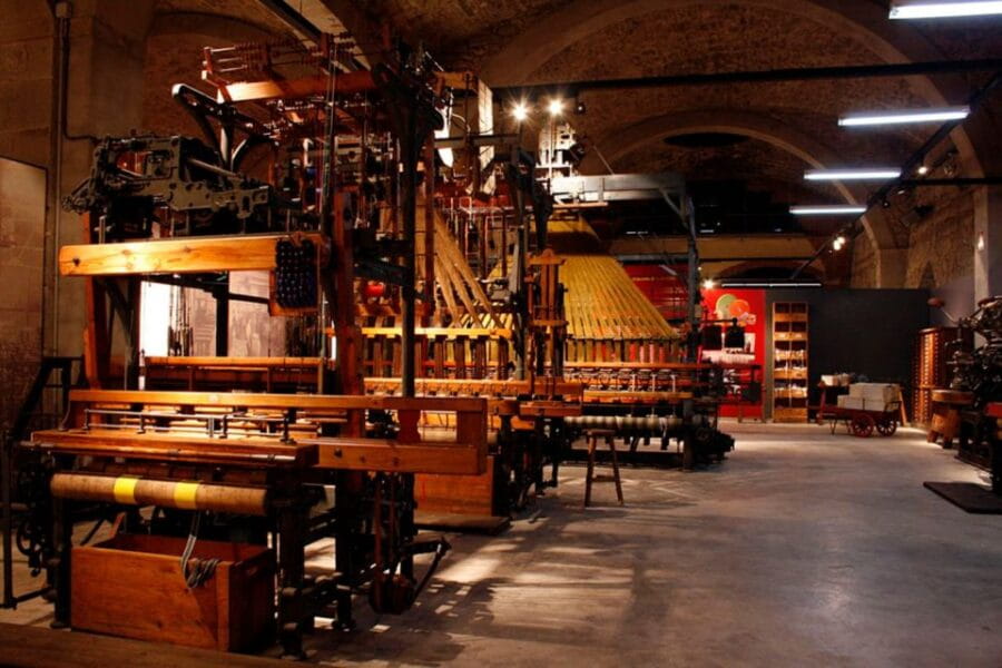 Manresa: Manresa Water and Textile Museum - Practical Details and Visitor Tips