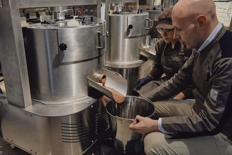 Milan: Enrico Rizzi Chocolate Factory Tour with tasting - Entering Milan’s Chocolate World: A Detailed Breakdown