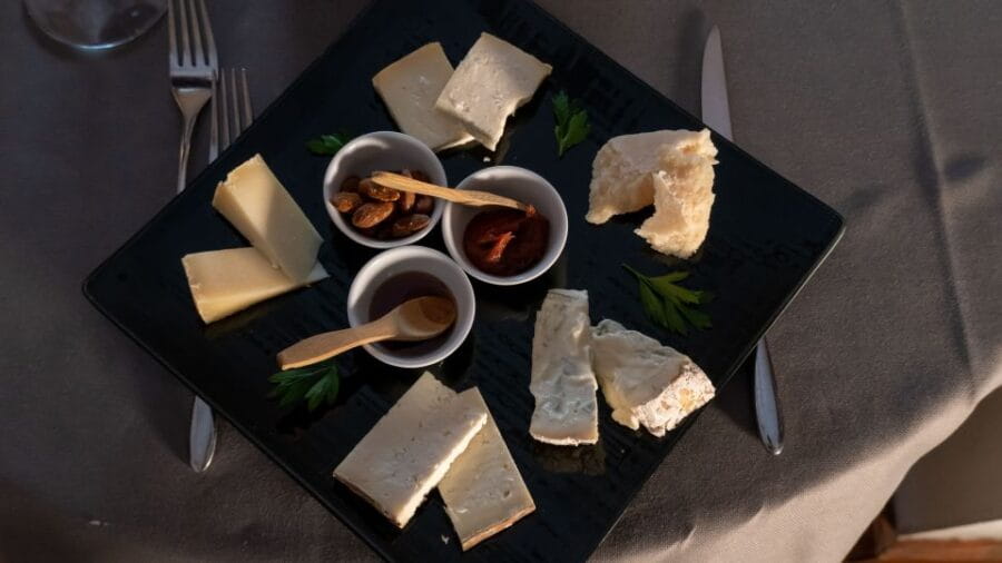 Milan: Wine Tasting Experience in the City Centre - Why You Should Consider This Experience