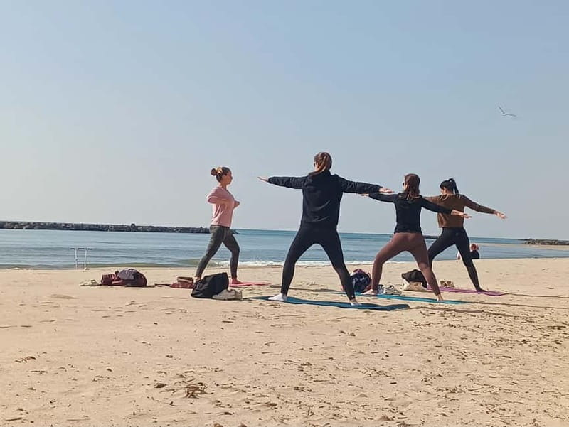 Montpellier (34): Personalized yoga classes at home or on the beach - Discovering the Charm of Yoga in the Montpellier Area