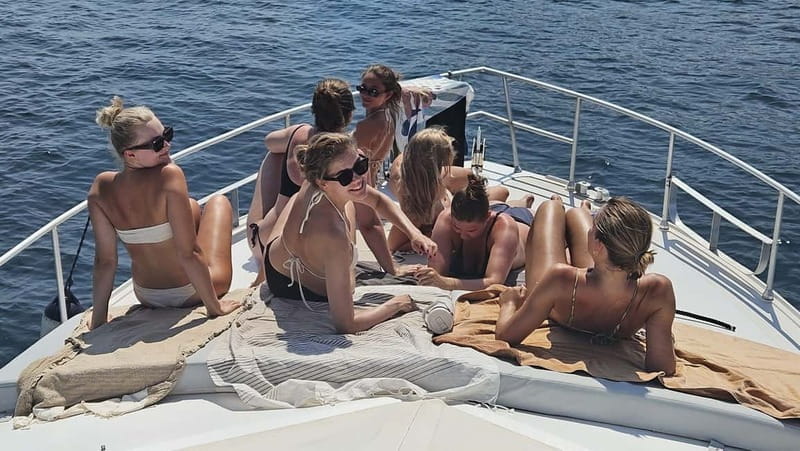 Palermo: Sunset Boat Tour with Aperitif - Who is this tour best suited for?