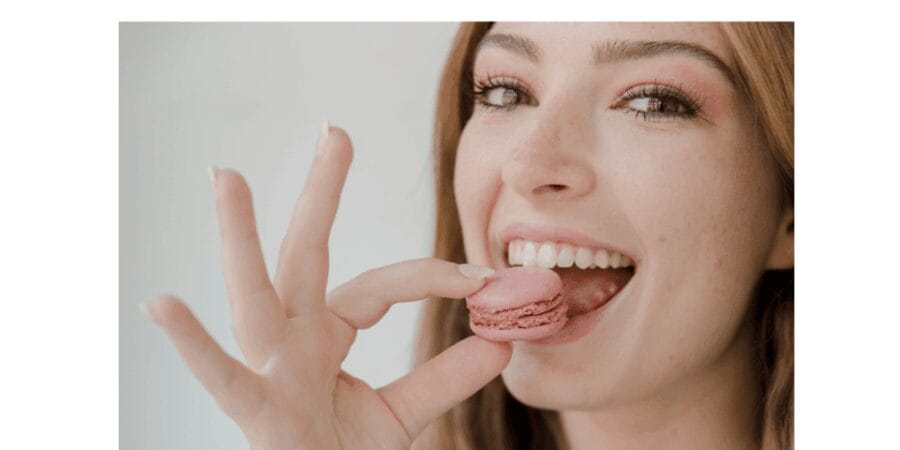 Paris: French Food Tasting Tour in Le Marais - Mouthwatering Delights: From Croissants to Macarons