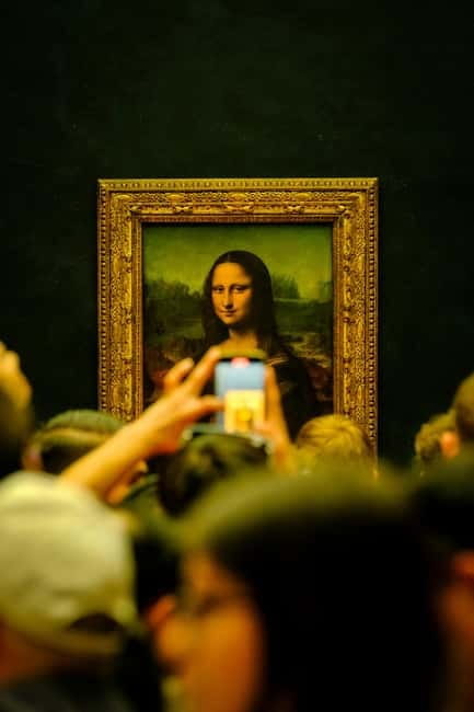 Paris: Louvre Museum Semi Private Guided Tour + Entry Ticket - Logistics and Practicalities