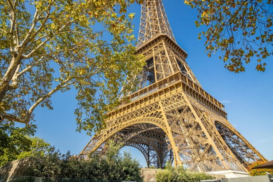 Paris: Skip-the-Line Eiffel Tower and Trocadero Gardens Tour - Who This Tour Is Perfect For