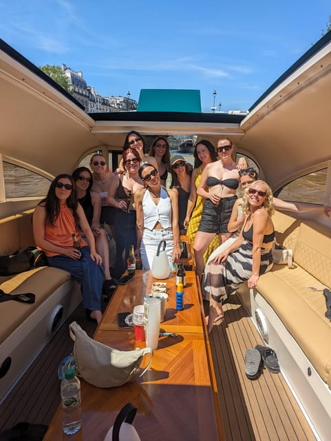 Paris: VIP private cruise on the Seine with champagne and macaroons - Price and Value: Is It Worth It?