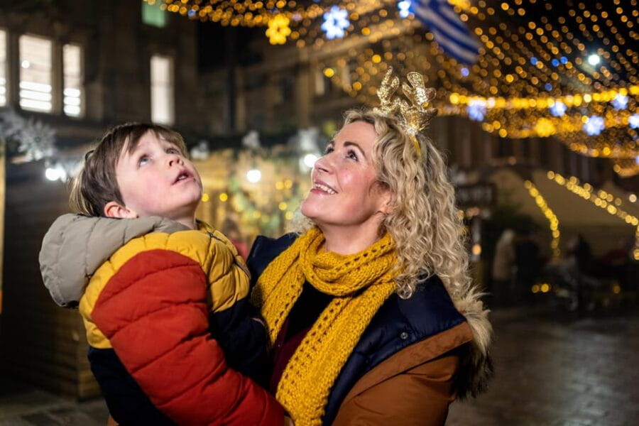 Parisian Christmas Magic: From Notre-Dame to Vendôme - Price, Logistics, and Value