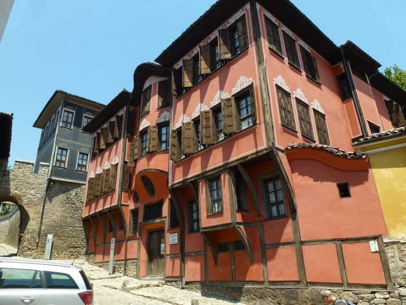 Plovdiv: 2-Hour Sightseeing Walking Tour - Panoramic Views from the Three Hills