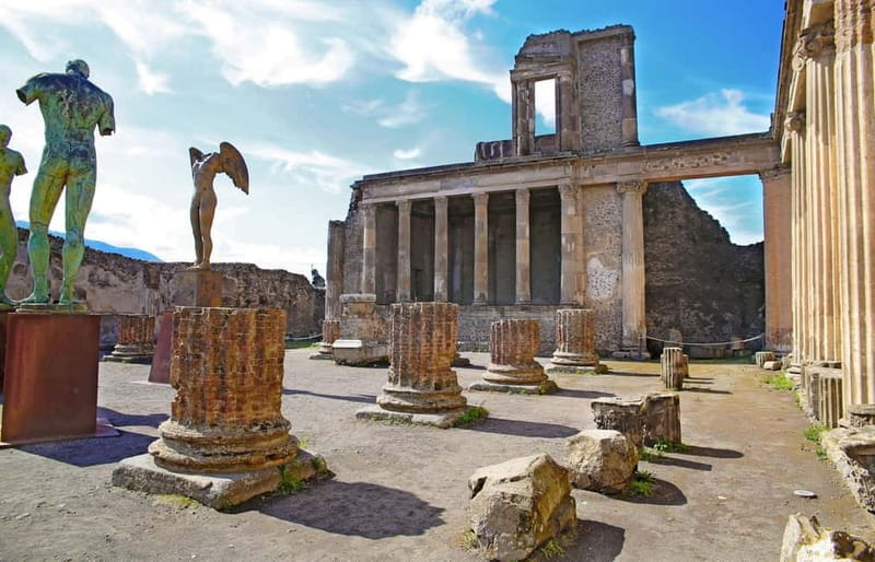 Pompeii: Day Trip with High-Speed Train & Guided tour - Traveling from Rome to Pompeii: The Logistics