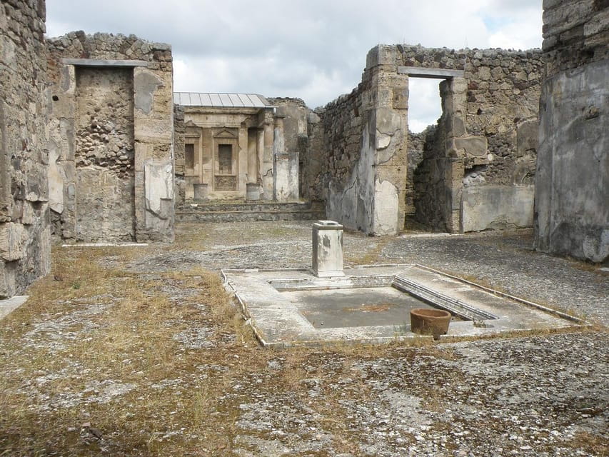 Pompeii Private 5 hours Tour from Sorrento - What Makes This Tour Special?