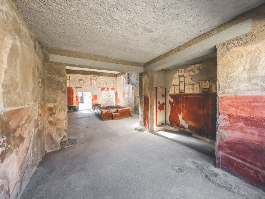 Pompeii: Ruins Tour and Mount Vesuvius Horseback Ride - Riding the Vesuvius Vines: More Than Just a Horseback Ride