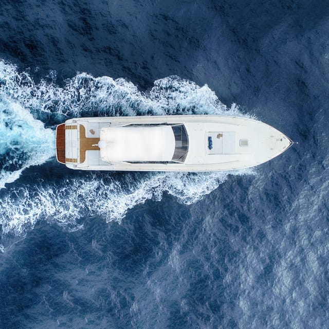 Porto venere and Cinque Terre : boat tour with aperitif and lunch - Who Would Love This Experience?