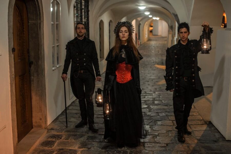 Prague: Alchemy & Mysteries Bridge and Castle Evening Tour - Entering the World of Prague’s Mysteries