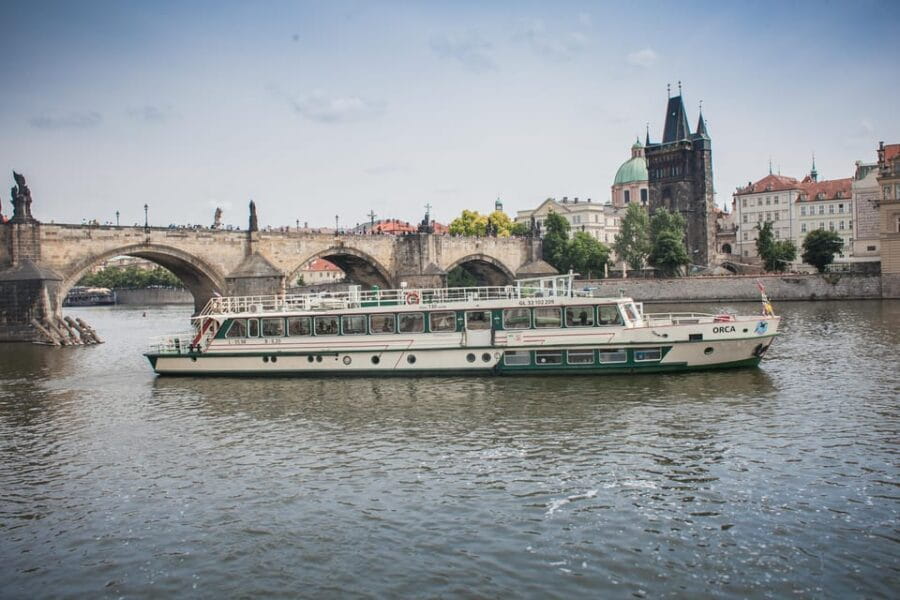Prague: An unforgettable 2-hour cruise on the Vltava River. - Price and Value: Is It Worth It?