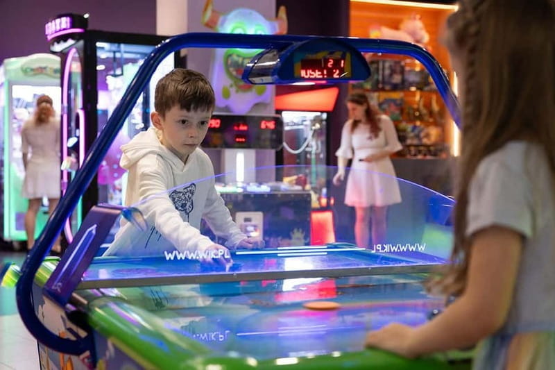 Prague: The Playground Attraction Card - 130 credits - Activities Galore: Arcade, Maze, RC Cars, and More