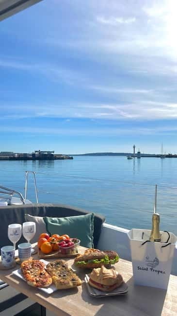 Private cruise departing from the old port of Cannes around the Lérins Islands - The Lérins Islands: Main Attraction and Highlights