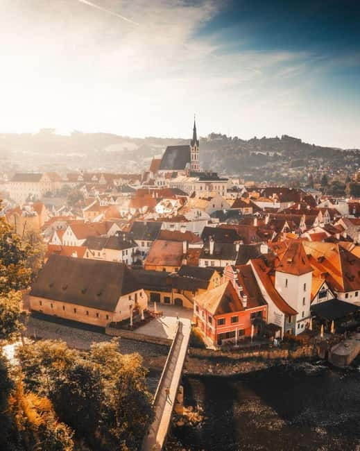 Private Day Trip from Prague to eský Krumlov (UNESCO) - Walking Through a Medieval Wonderland