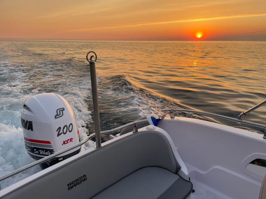 Private Sunset boat tour - Who Should Book This Experience?