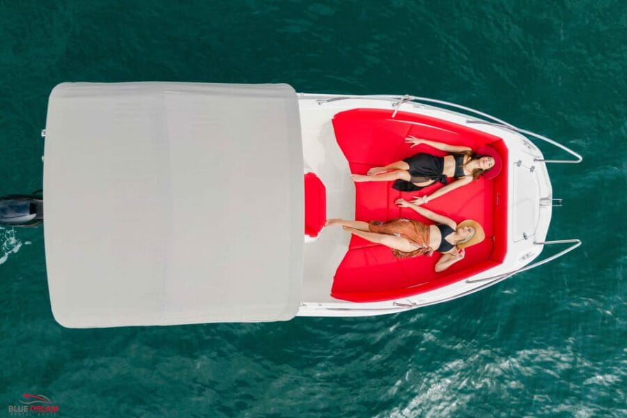 Rent boat in Amalfi Coast without license or with Skipper - Why This Boat Rental Stands Out