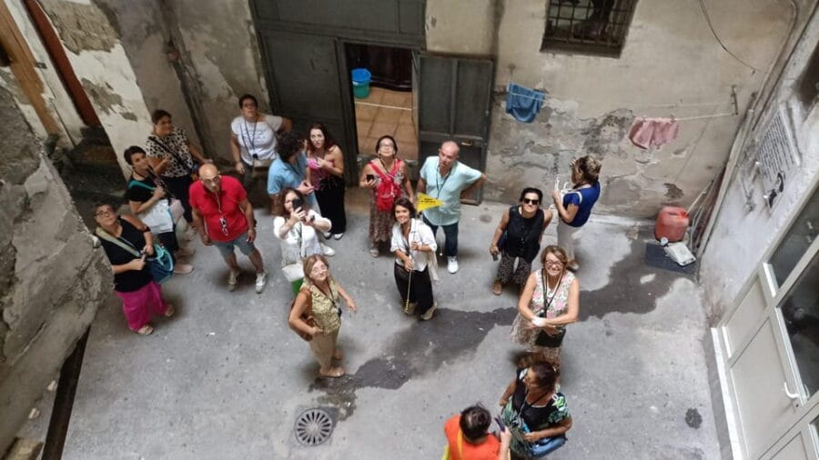 Rione Sanità: tour among street art, architecture, folklore - Entering the Neighborhood: What You Can Expect