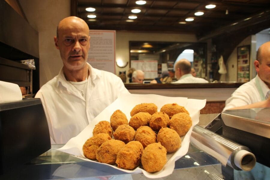 Rome: Food Tour and Wine Tasting in a Traditional Trattoria - Price and value: Is it worth it?