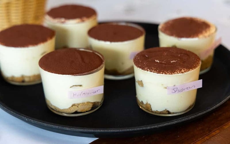 Rome: Pizza & Tiramisu Making Class with Wine & Limoncello - Who Should Book This Class?