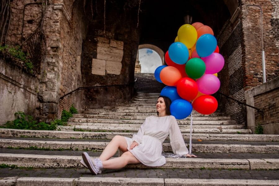 Rome: Professional Photoshoot With Balloons - The Colosseum Photo Stop: Breathtaking Moments in Rome’s Iconic Setting