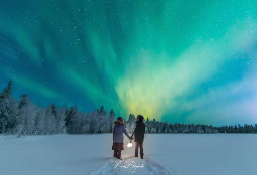 Rovaniemi: Aurora Hunting & Photography Tour - Setting Off into the Wild Lapland Night