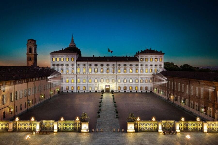Royal Palace of Turin and Palazzo Madama Night Guided Tour - Who Should Consider This Tour