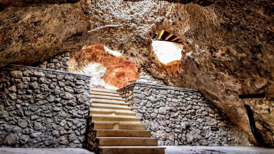 San Giovanni Rotondo: Pulsano Abbey and Hermitages e-bike tour - Wild Orchids and Natural Beauty