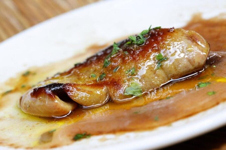 San Sebastian: Guided Food Tour with Pintxo Tasting & Wines - Price and Value for Money