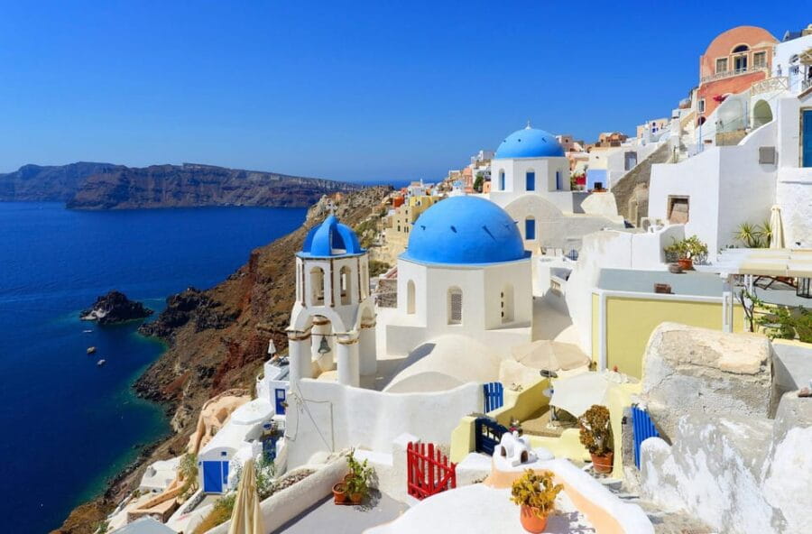 Santorini: 3-Hour Private Chauffeur Custom Tour - Delving Into the Itinerary: What You’ll Likely See