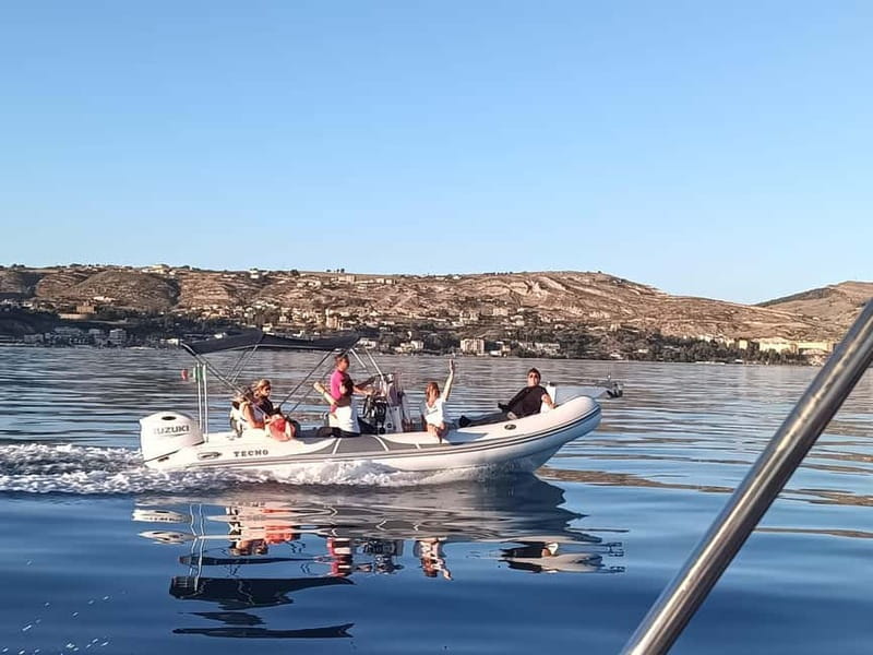 Scala dei turchi: Apertivo by boat at sunset - Price and Logistics