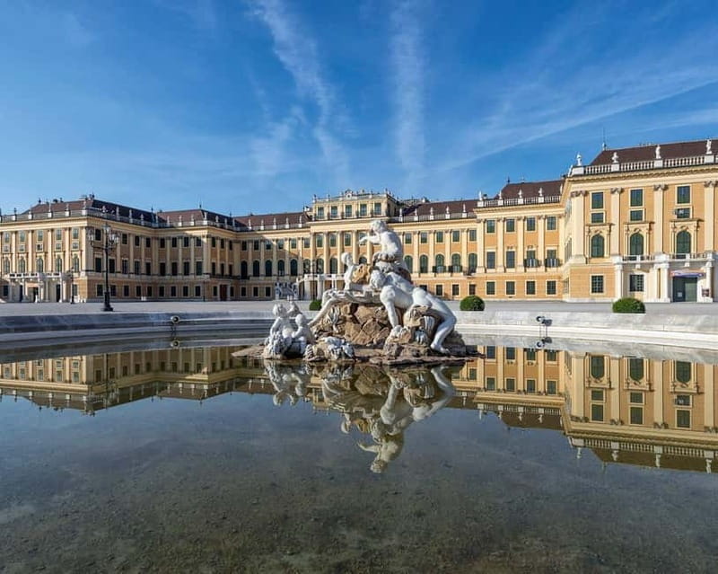 Schönbrunn Palace: Exclusive Ticket after the opening hours - Exploring the Private Apartments of Franz Joseph and Sisi