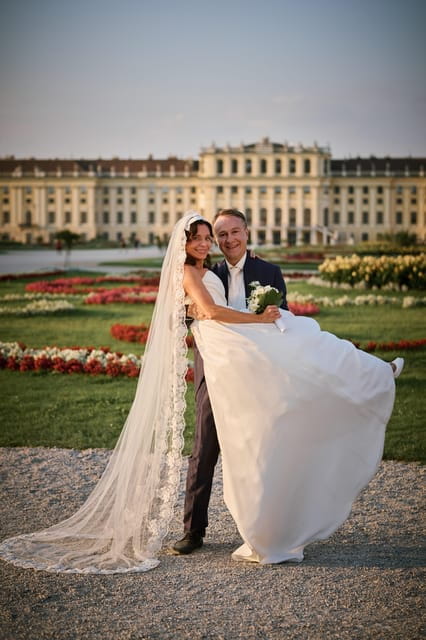 Schönbrunn Palace Private Photoshooting tour - Exploring the Experience in Detail