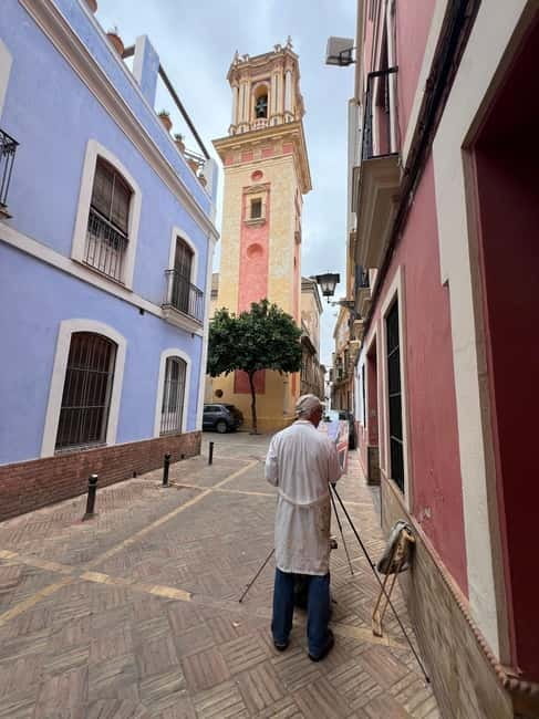 Seville: Guided Dutch Walking Tour with a Local - Exploring Seville: An In-Depth Look