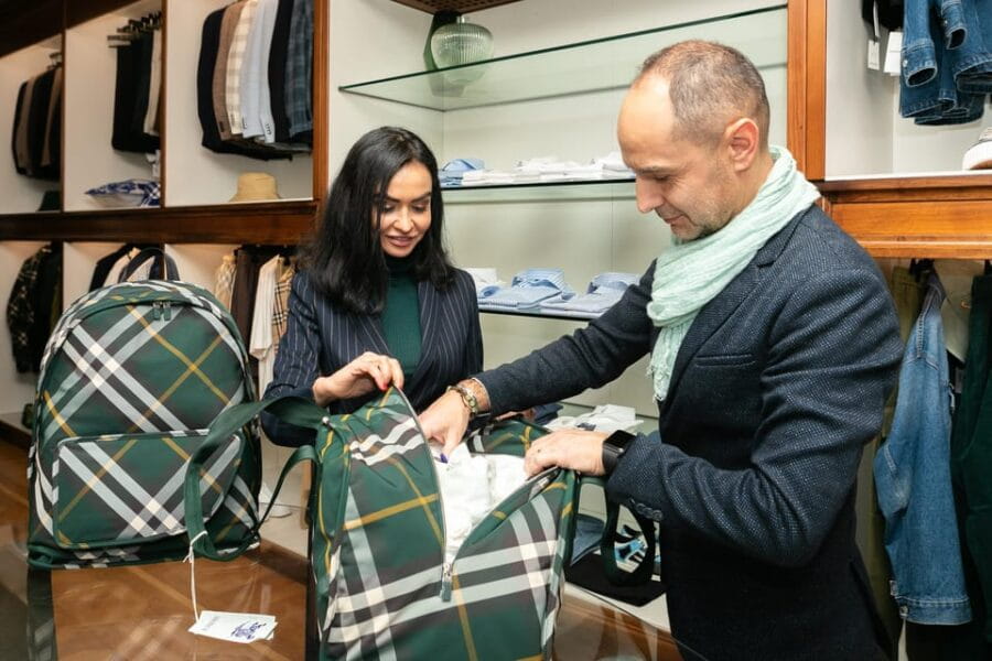 Shopping in Venice with a Personal Stylist - Price and Value: Does It Match the Experience?