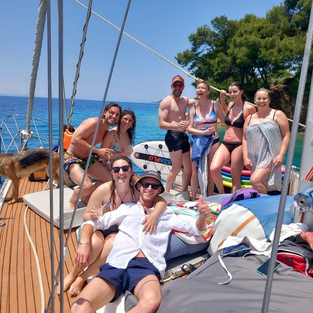 Skiathos private tours :Sailing day with lunch on board, - Who is this experience best suited for?