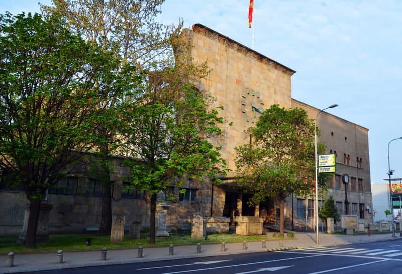 Skopje: Private Half-Day Walking Tour of Old & New - Who is this tour best suited for?