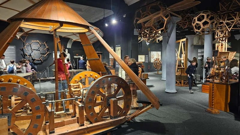 Small-Group Uffizi Museum and Leonardo Da Vinci Highlights - Diving Into Leonardo’s Inventive Mind at the Interactive Museum
