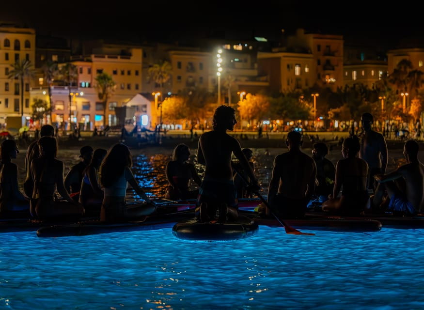 Starlight Paddlesurf during the night in Barcelona - Ideal Audience for Night Paddlesurfing
